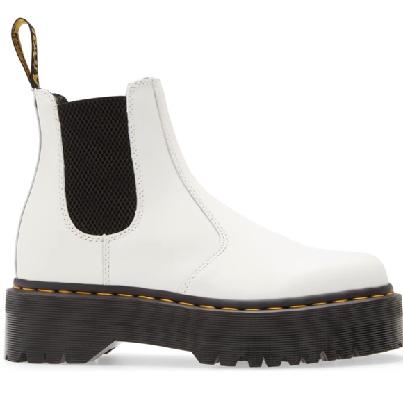 NIB $200 DR. MARTENS 2976 Quad Platform Chelsea Boots! - Picture 3 of 6